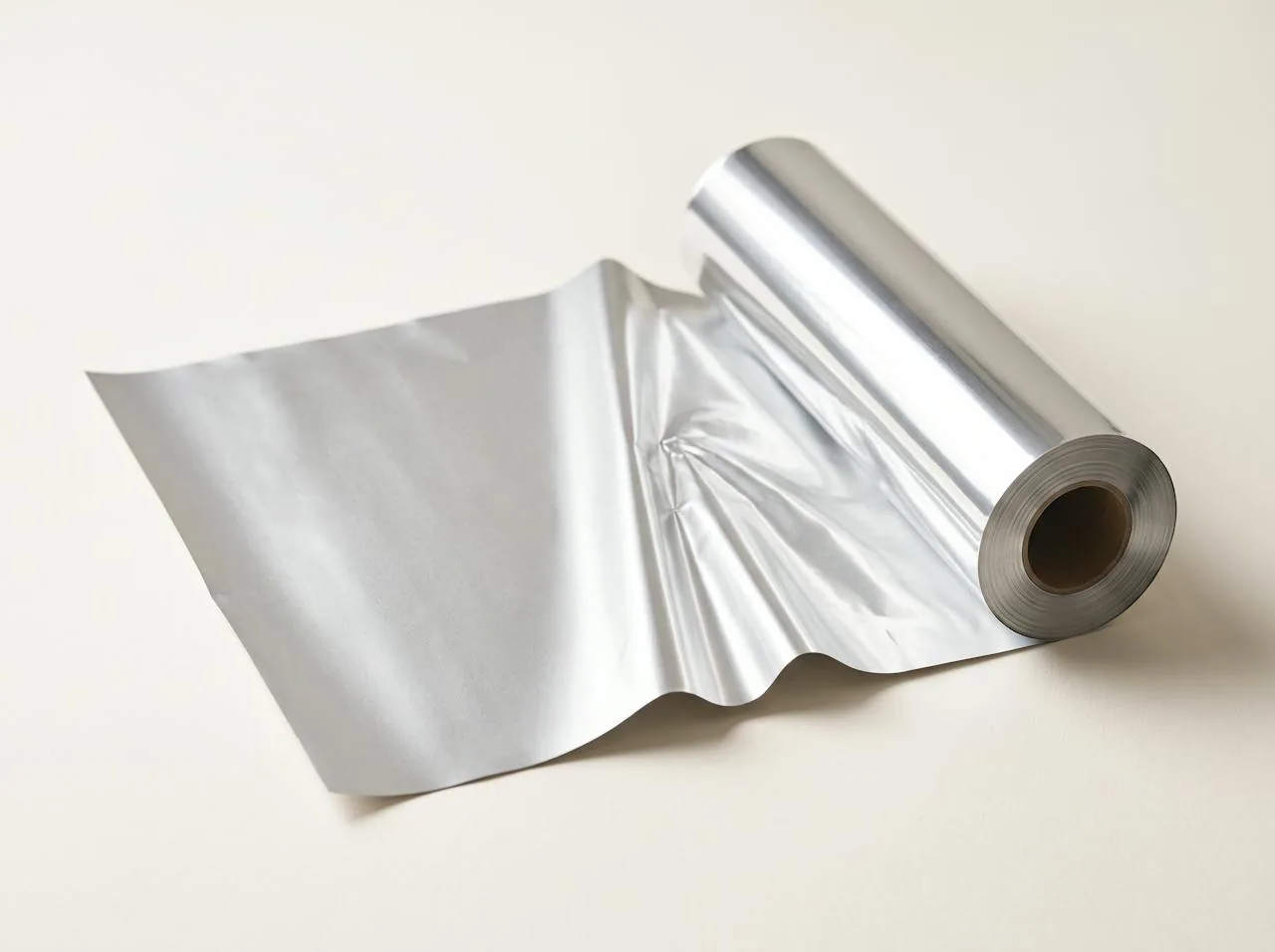 Aluminium foil roll
